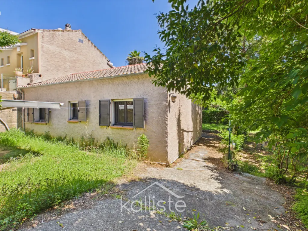 Rare à Ajaccio : maison de plain-pied avec 700 m² de terrain en ville photo 2
