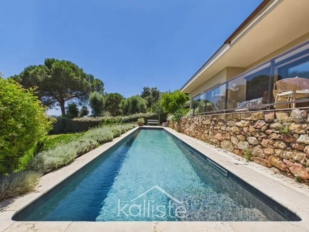 VILLA TORETTA – ÉLÉGANCE ET DOUCEUR DE VIVRE AU SALARIO photo 3
