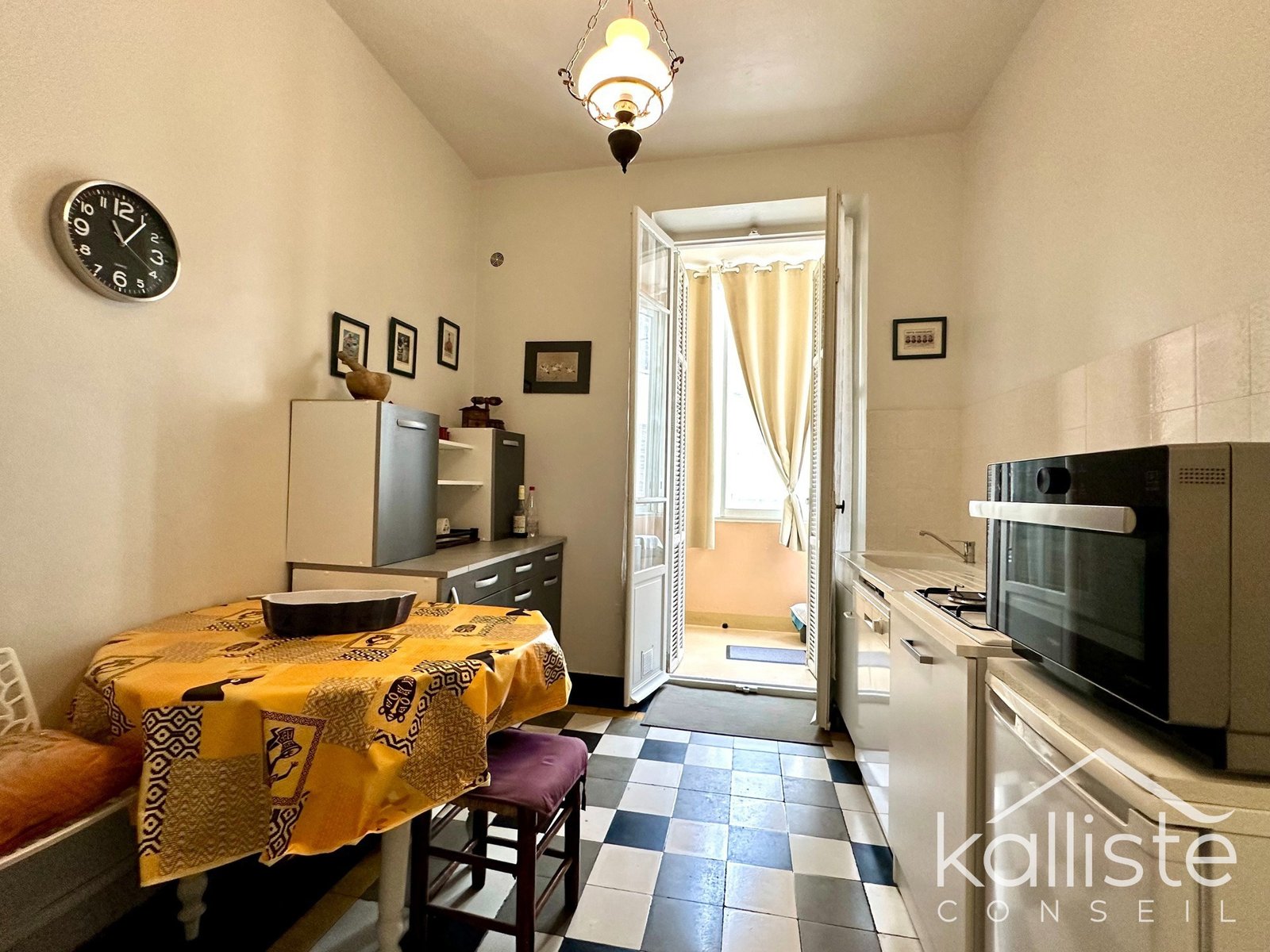 Appartement T3 Ajaccio Place Miot - photo 4