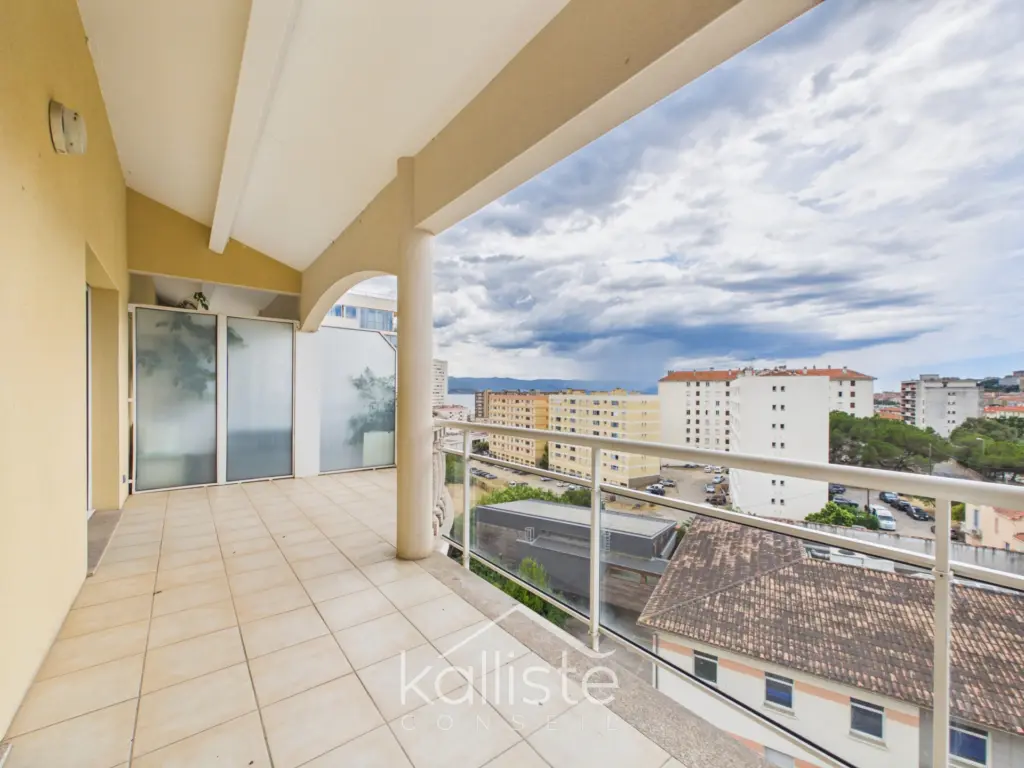 Appartement T3 – Duplex Vide – Avenue maréchal Lyautey Appartement T3 – Duplex Vide – Avenue maréchal Lyautey