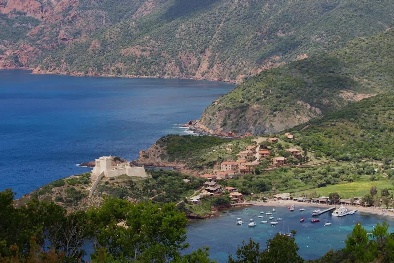 Où se loger en Corse-du-Sud ? Les conseils de nos experts sur le terrain