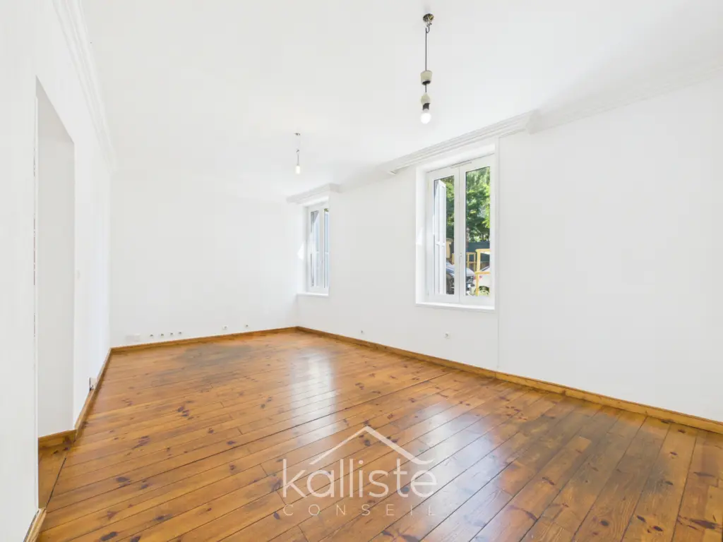 Appartement/local commercial – T3-Bd François SALINI photo 3