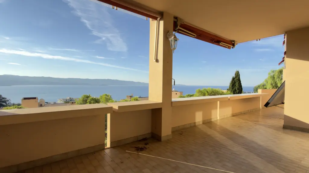 Ajaccio Salario : appartement de 142,70 m² avec jardin et terrasse photo 2