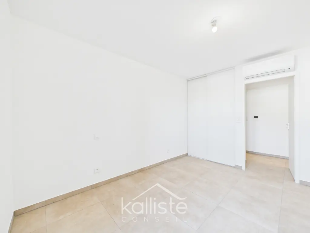 Appartement T2 avec garage – Baleone – 45.8m² photo 3